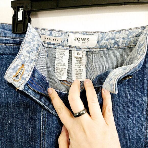 Vintage Jones Sport Blue Stretch Knee Length A-Line Jean Skirt Size 16 - Picture 5 of 6